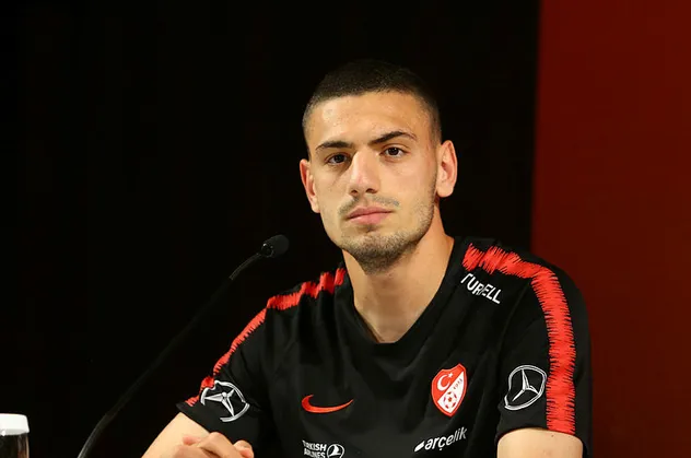 Avrupa devleri Merih Demiral'ı istiyor, Juventus vermiyor! Önce Mourinho, sonra da...