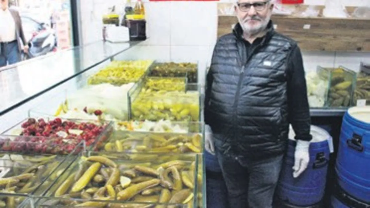 Aydın’da turşu tezgahları yoğun!