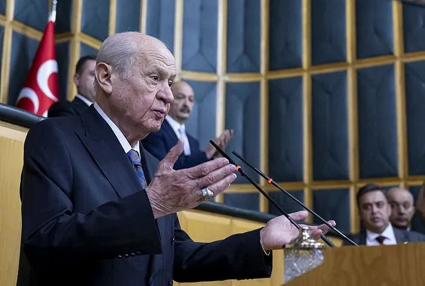 mhp-genel-baskani-bahceliden-onemli-aciklamalar-canli-yayin-1697529697887.jpeg MHP Genel Başkanı Bahçeli'den ABD'ye "SİHA" tepkisi: Er ya da geç hesabı sorulacaktır! Batı'ya Gazze salvosu...-3