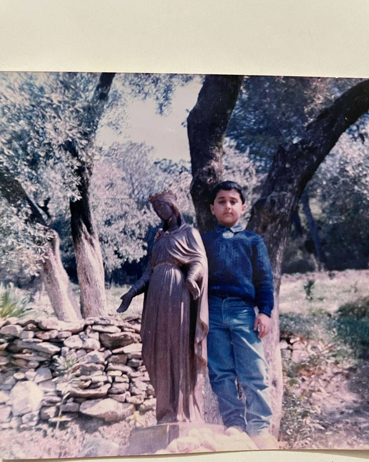 Onur Buldu’nun çocukluk fotoğrafını gören şaşkın: Ecem Erkek’e benzetildi - 14