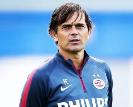 Ve Cocu imzayı attı