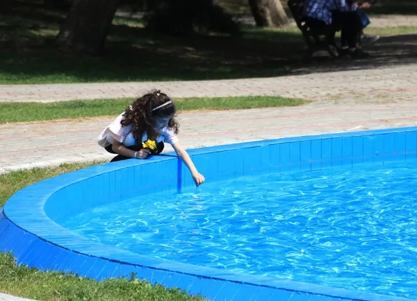 adanada-sicaklik-33-dereceye-ulasti-vatandaslar-parklara-akin-etti-1648906576338.jpg Adana'da sıcaklık 33 dereceye ulaştı! Vatandaşlar parklara akın etti-3