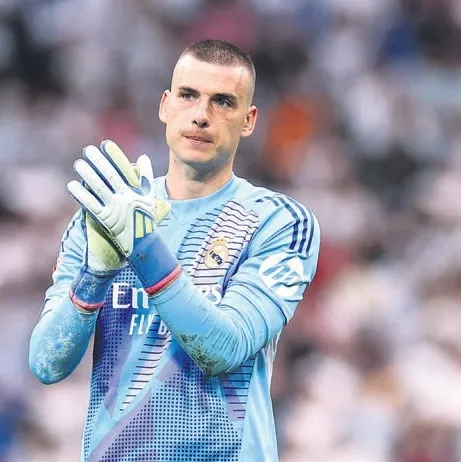 Lunin Real’de kalıyor