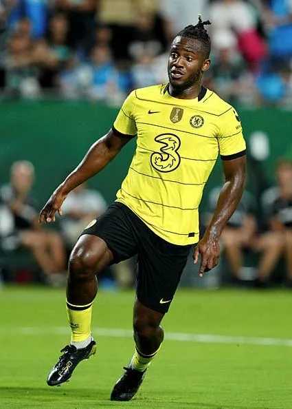 eski-besiktasli-michy-batshuayinin-yeni-duragi-belli-oluyor-1658670311693.jpg Eski Beşiktaşlı Michy Batshuayi'nin yeni durağı belli oluyor!-7