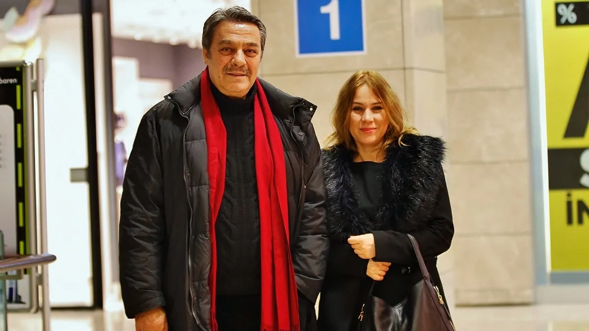 julide-kural-kadir-inanirin-olumunun-ardindan-cikan-iddialara-isyan-etti-25-rolex-saat-iddiasi-tamamen-uydurma-1793200831657.jpg Jülide Kural Kadir İnanır'ın ölümünün ardından çıkan iddialara isyan etti: "25 Rolex saat iddiası tamamen uydurma"-4