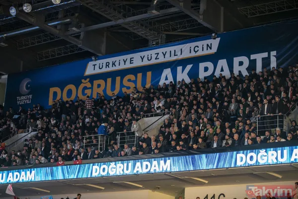 AK Parti'den aday tanıtım toplantısına yoğun ilgi! İçerisi dışarısı tıklım tıklım... - 15