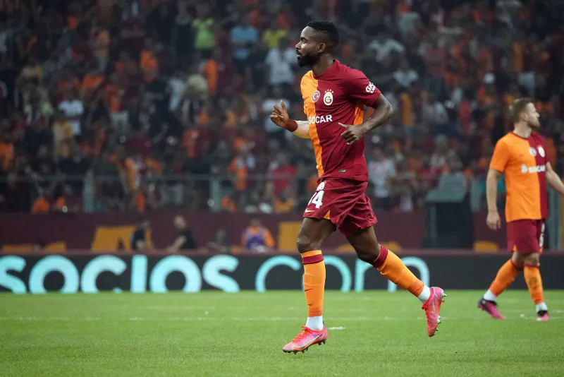 Galatasaray'da 2 ayrılık birden! Sınıfta kaldılar - 22