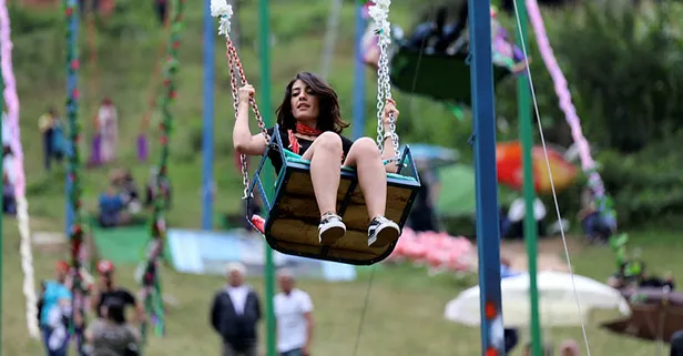 Büyük tepki topluyordu! Ayder'deki salıncaklar kaldırılıyor...