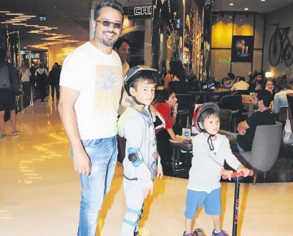 Afacanlar babalarıyla