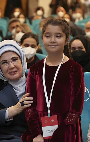 İstanbul’a 100 yeni anaokulu! Başkan Erdoğan’ın eşi Emine Erdoğan tarih verdi!