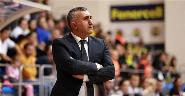 Akkaya ile yollar ayrıldı