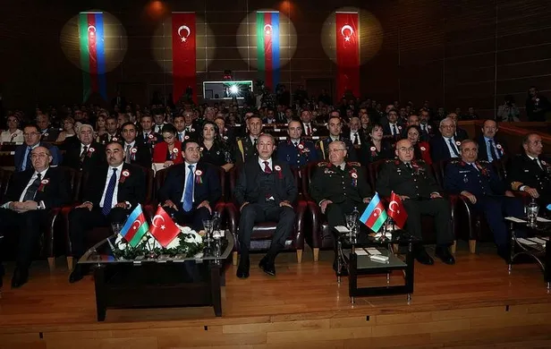 bakan-akardan-azerbaycan-ve-ermenistan-aciklamalari-turkun-gucunu-dunyaya-gosterdiler-1667847488517.jpeg Bakan Akar'dan Azerbaycan ve Ermenistan açıklaması: Türk'ün gücünü dünyaya gösterdiler-2