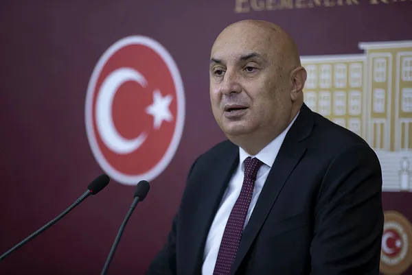 Son dakika: Kemal Kılıçdaroğlu'ndan koltuğu kaybetmeme değişimi! En yakınındaki Engin Özkoç'a vereceği görev parti içini karıştırdı!-7