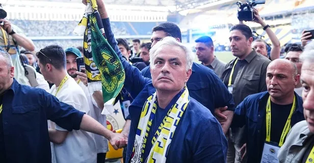 Taraftarın istediği oluyor! Fenerbahçe'den 3 imza birden