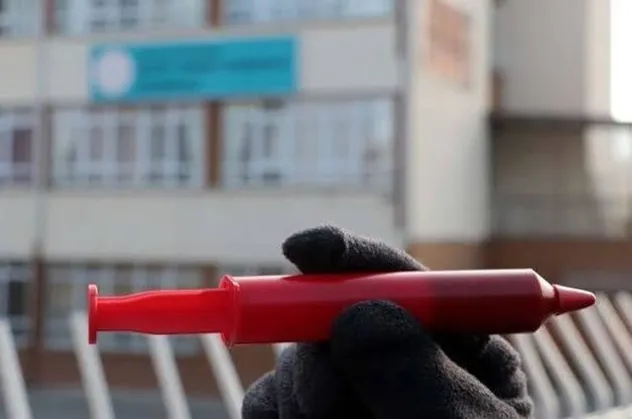 Şırınga tehlikesi devam ediyor! Hala satıştalar