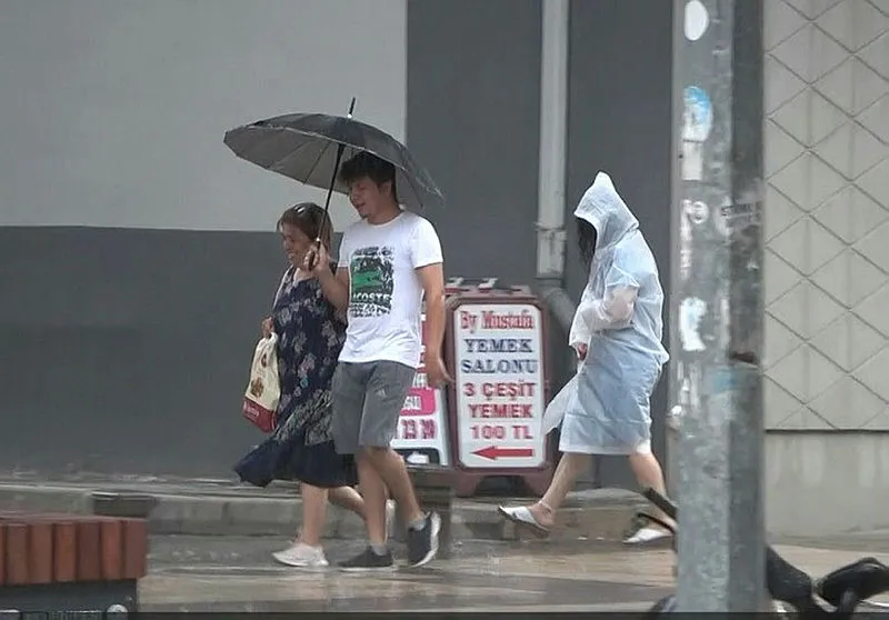 HAVA DURUMU | Meteoroloji yeni hava durumu haritasını yayınladı! Öğle saatlerine dikkat! İstanbul dahil birçok ilde yağış! | 5 Ağustos 2024 hava durumu-10