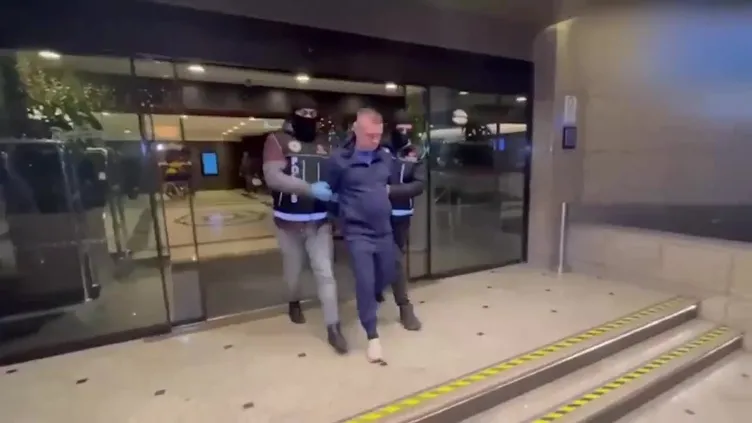 Uluslararası uyuşturucu ticaretine İstanbul'da darbe: Kırmızı bültenle aranan elebaşı Shaun Monaghan yakalandı