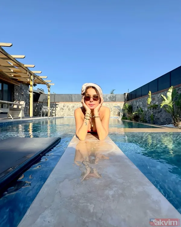Kurtlar Vadisi Pusu’nun Savcı Leyla'sıydı! Çiğdem Batur'dan havuz başında kırmızı mayosuyla peş peşe pozlar! Sere serpe uzanıp... - 2