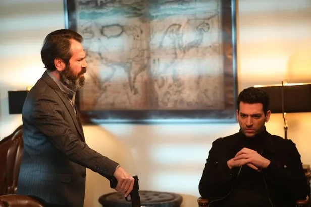 umutlari-alasagi-eden-veda-isini-bitiriyor-ramoda-ardi-ardina-ucuncu-ayrilik-izleyicileri-isyan-ettirdi-1610987389982.jpg Umutları alaşağı eden veda! İşini bitiriyor Ramo'da ardı ardına üçüncü ayrılık! İzleyicileri isyan ettirdi-7