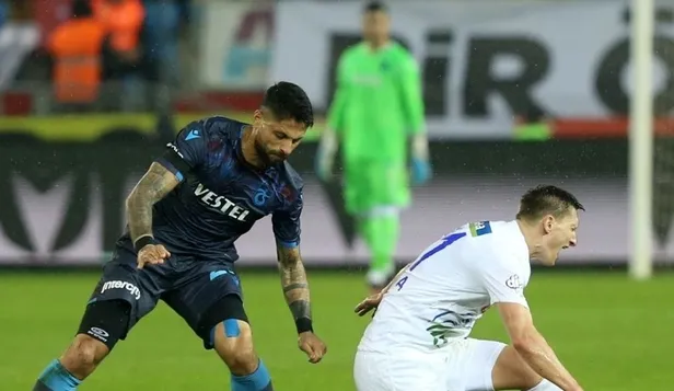 Son dakika: Trabzonspor'un Göztepe kafilesi belli oldu!-9