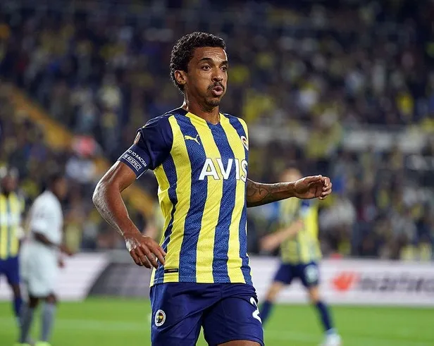 fenerbahcede-luiz-gustavo-surprizi-36-gun-sonra-yeniden-1638719797738.jpeg Fenerbahçe'de Luiz Gustavo sürprizi! 36 gün sonra yeniden...-2