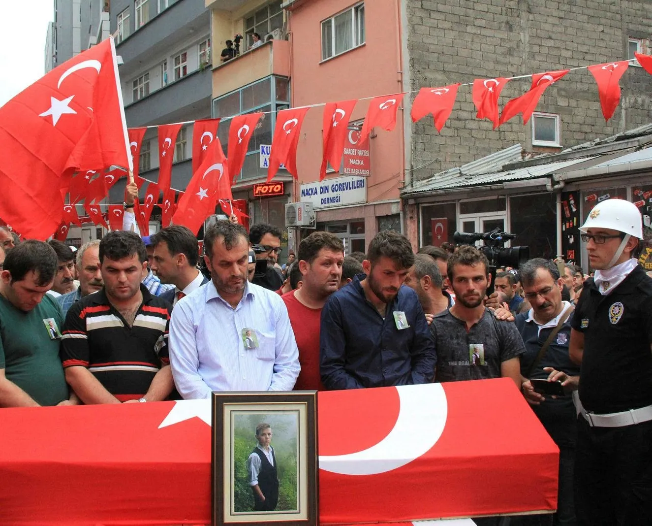 PKK’lı kalleşler çocukları hedef alıyor
