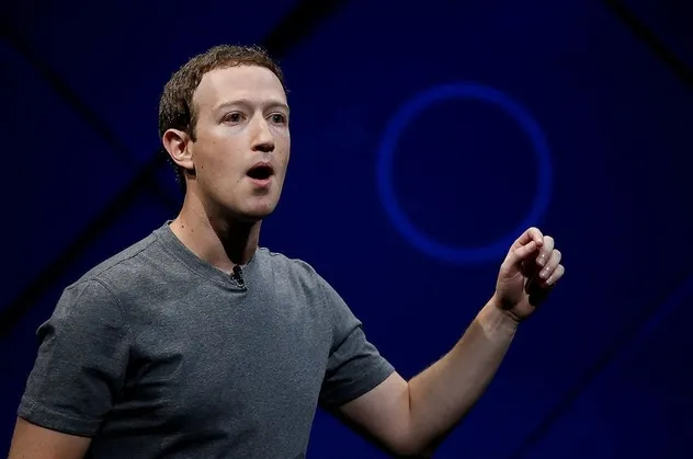 Bot kullanıcılarla servet kazanan Facebook'a bir şok daha! Reklam boykotuna Starbucks da katıldı