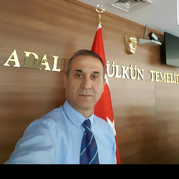 Maltepe'de akıllara durgunluk veren cinayet! 17 yaşındaki genç babasını öldürdü-1