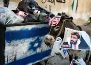 Filistinin işgal altındaki kenti Batı Şeriada, BAE Dışişleri Bakanı ile Bahreyn Kralı eşek oldu