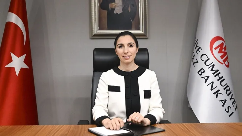 turkiye-cumhuriyeti-merkez-bankasi-baskani-hafize-gaye-erkan-neden-istifa-etti-son-dakika-hesabindan-paylasti-1706901739951.jpg Türkiye Cumhuriyeti Merkez Bankası Başkanı Hafize Gaye Erkan neden istifa etti? Son dakika hesabından paylaştı! Yeni TCMB Başkanı kim olacak?-2