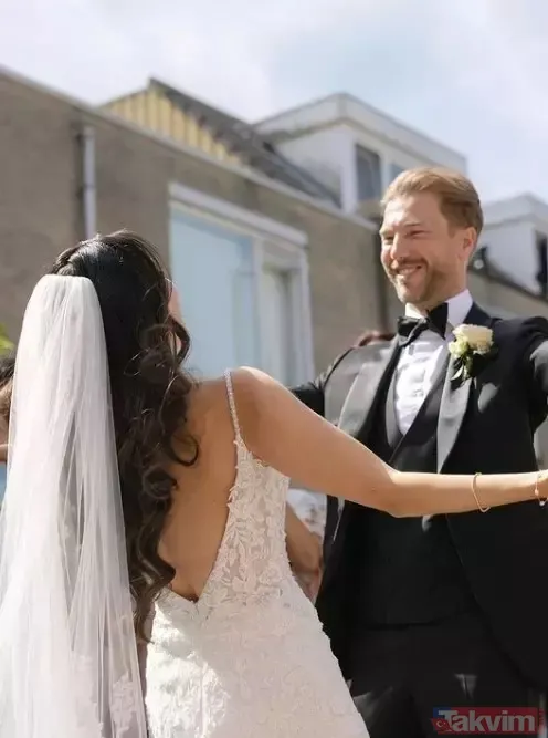 Karsu bebeğinin cinsiyetini pankartla duyurdu! Eşi Mike Schrama sevinçten yerinde duramadı - 2