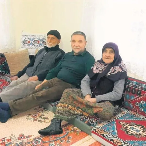 Çin’in Vuhan şehri vur-patlasın çal oynasın gösterilerine başladı! (Yurttan ve dünyadan koronavirüs haberleri)-3