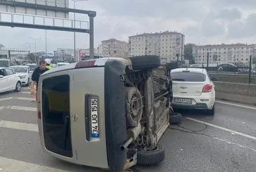 Avrasya Tüneli girişinde korkutan kaza! 3 araç birbirine girdi