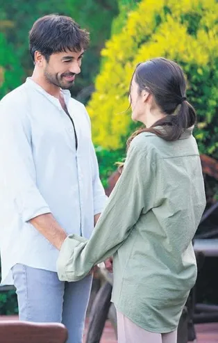 Zirvenin hakimi! Kalp Yarası yine reytingleri alt üst etti