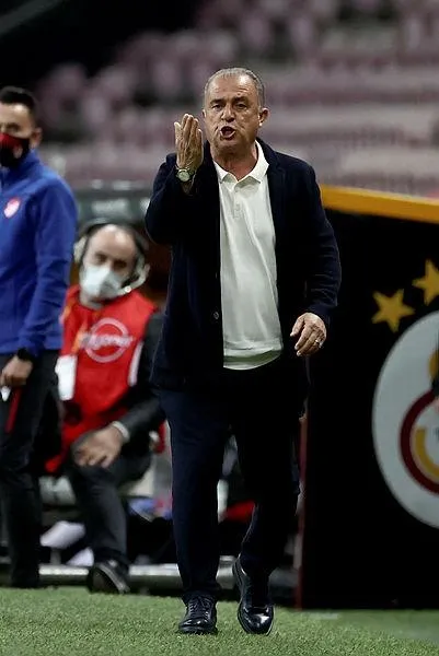 galatasaraydan-tffye-flas-cevap-garip-yaniti-saskinlikla-karsiladim-1619717673006.jpeg Galatasaray Teknik Direktörü Fatih Terim'den TFF'ye flaş cevap: Garip yanıtı şaşkınlıkla karşıladım-3