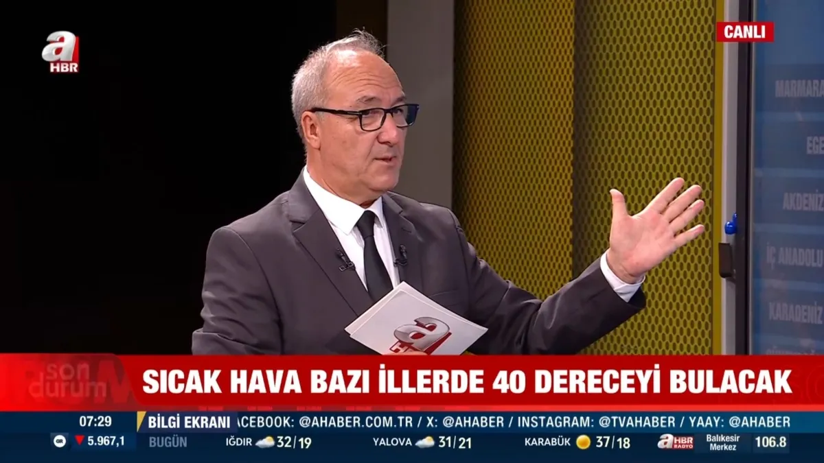 istanbul-yilin-en-sicak-gununu-yasayacak-nemle-hissedilen-sicaklik-40-derece-1782881639131.jpg İstanbul yılın en sıcak gününü yaşayacak: Nemle hissedilen sıcaklık 40 derece-6