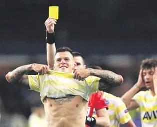 Martin Skrtel göz dolduruyor