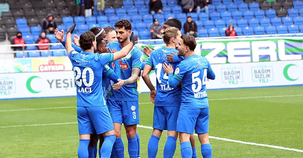 Tek golle 3 puan! Rizespor - Antalyaspor: 1-0 | MAÇ SONUCU