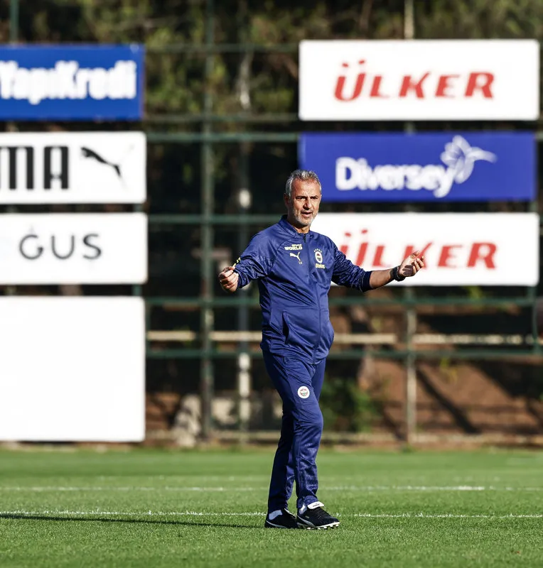 Fenerbahçe'de son gün 3 ayrılık birden! İşte yeni takımları - 4