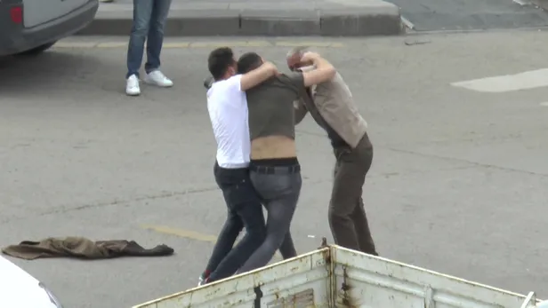 Erzurum'da korkunç olay! Ortalık bir anda savaş alanında döndü-3