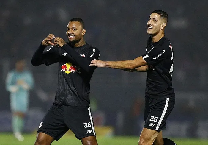 Aslan’ın hedefi Luan Candido: Angelino'nun yerine sol bek arayan Cimbom, Brezilyalı futbolcuyu listesine ekledi-2