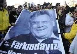 Aziz Başkan diyorsa...