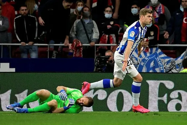 Sociedad Alexander Sörloth'un opsiyonunu kullanmayacağını Leipzig'e resmen bildirdi-3