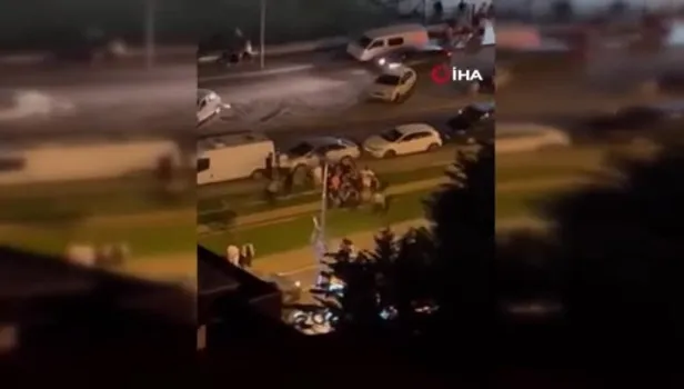 Konserde bıçaklı dehşet: 2'si polis 6 yaralı