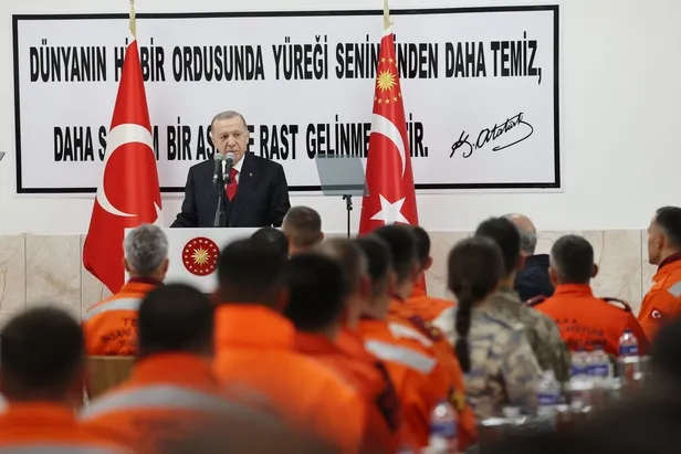 baskan-erdogan-savunma-sanayi-projelerimizi-siyasi-ve-ekonomik-gucumuzun-tamamlayicisi-haline-getirme-safhasin-1680034553815.jpeg Başkan Erdoğan: Savunma sanayi projelerimizi siyasi ve ekonomik gücümüzün tamamlayıcısı haline getirme safhasındayız-2