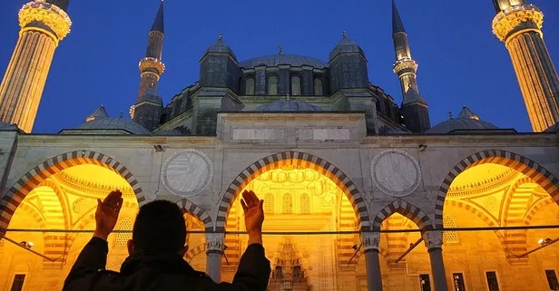 Berat Kandili ne zaman, hangi gün? 2019 Berat Kandili nedir? Berat gecesi duası ve yapılacak ibadetler