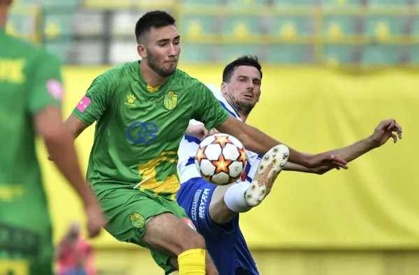 cimbomdan-flas-atak-seferovicin-yanina-20lik-golcu-geliyor-1660572062222.jpeg Cimbom'dan flaş atak! Seferovic'in yanına 20'lik golcü geliyor-4