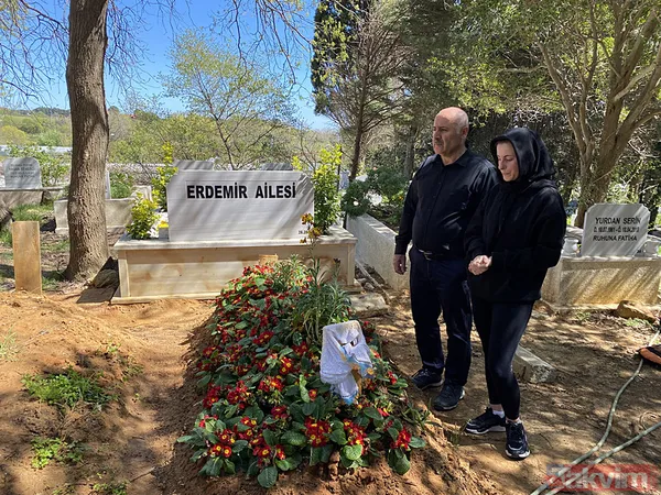 Oğuz Murat Aci'nin eşi ve babası mezarı başında gözyaşlarını tutamadı: Eylem Tok'un söylemleri oyalamaydı - 13