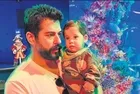 Babasının kopyası! Burak Özçivit ve Fahriye Evcen oğulları Kerem’i ilk kez paylaştı