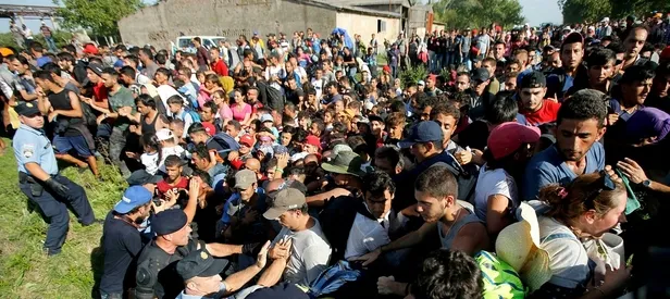 AB Bakanı Çelik: Gözden geçirilmeli